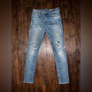 H&M Distressed Skinny Jeans